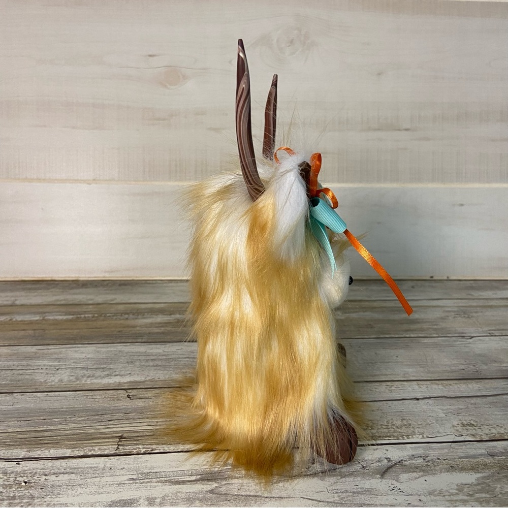 Highland Cow Gnome Faux Fur Handmade Bow Flower Coo Tiered Tray Decor Farmhouse - Picture 4 of 10